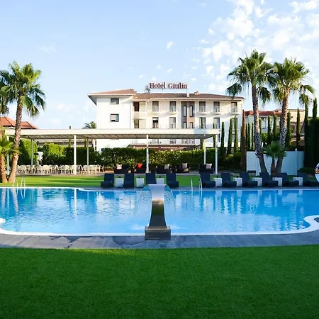 Giulia Ocean Club Hotel 4*