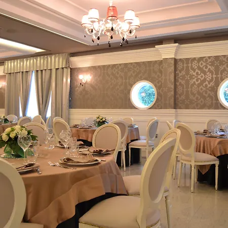 Giulia Ocean Club كواليانو